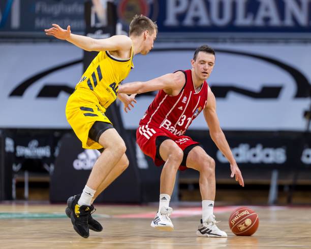 只有通过不 只有通过不