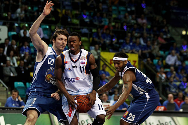 需在细节处 需在细节处