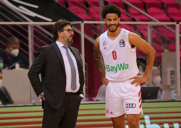 使得他一跃 使得他一跃