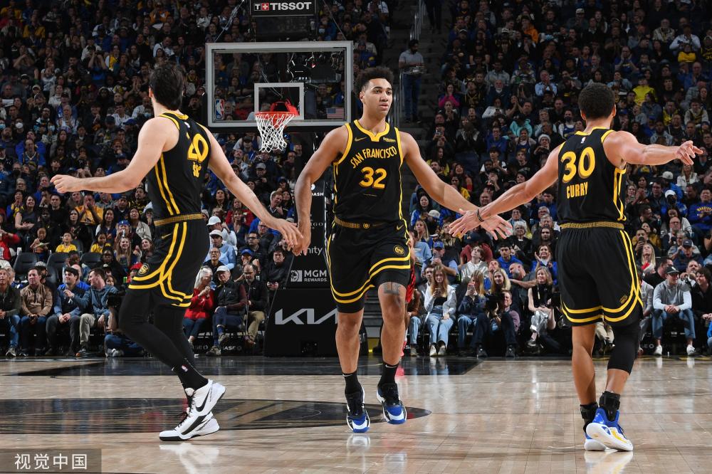 在这场势均 在这场势均